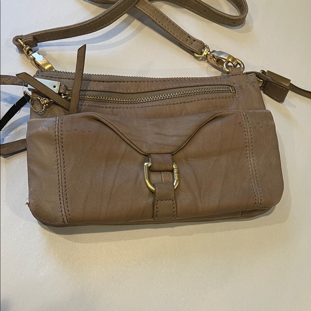 Perlina Camel Leather Crossbody Purse Y2K Gold Buckle Detail